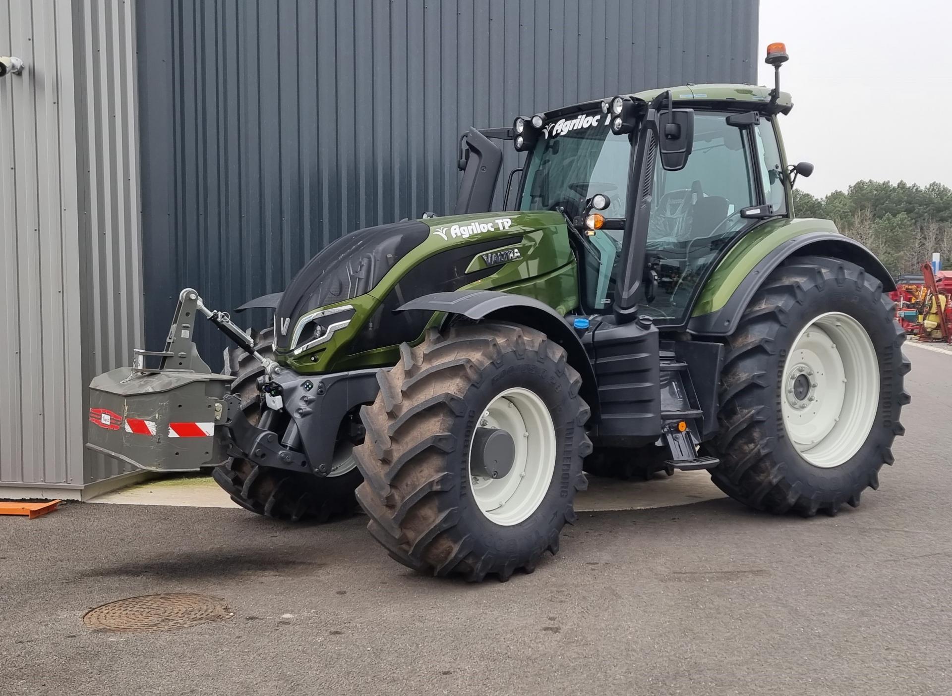 T235